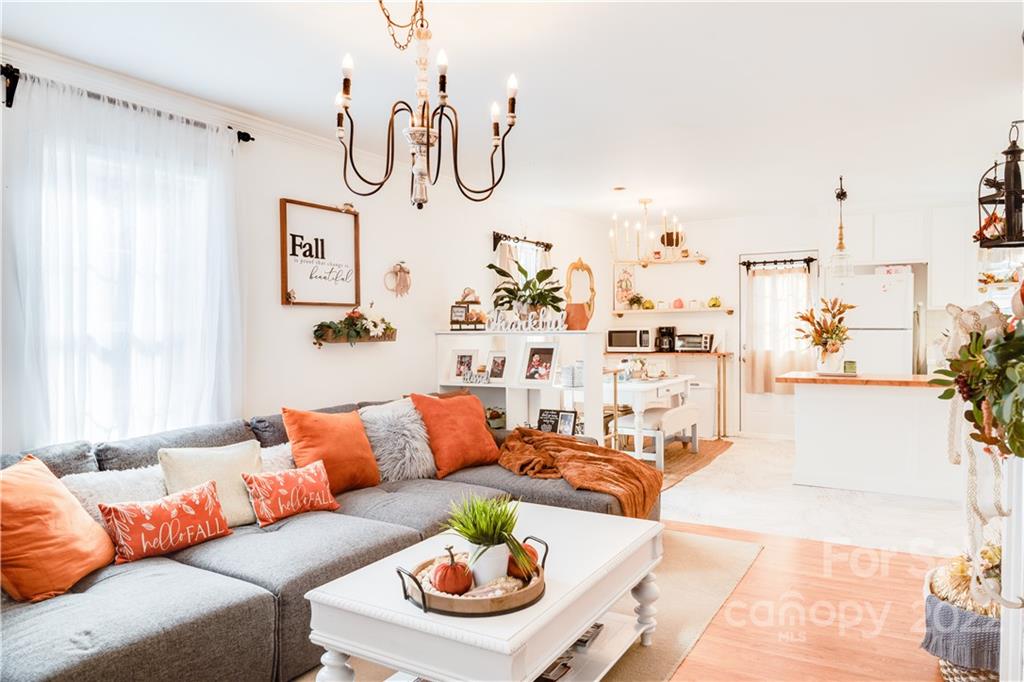 123 Dunham Avenue Unit: F