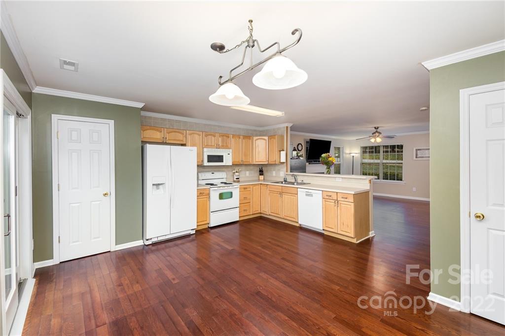 7525 Katherine Drive