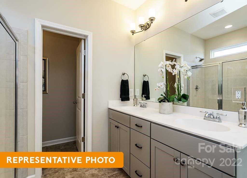 6170 Trinity Crossing Circle Unit: Lot 115