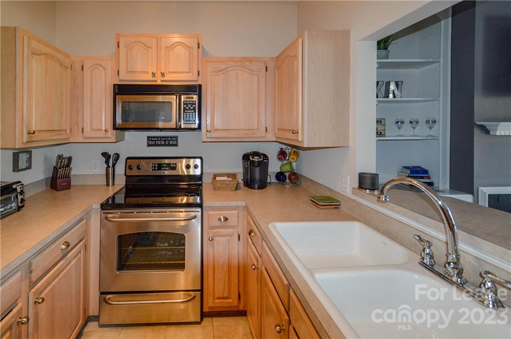 18821 Silver Quay Drive Unit: 21