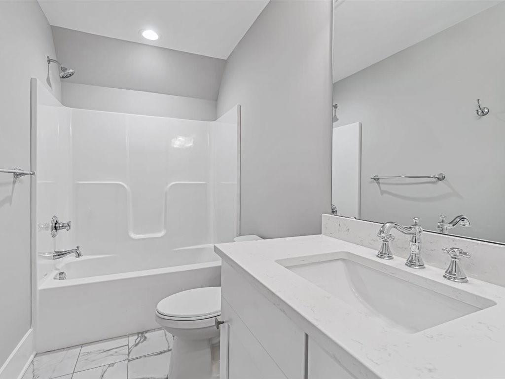 6657 Pine Ridge Drive
