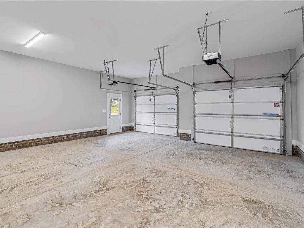 6657 Pine Ridge Drive