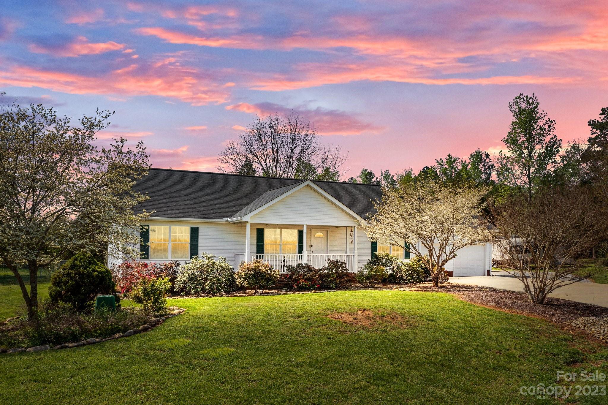 2850 Hill Top Drive