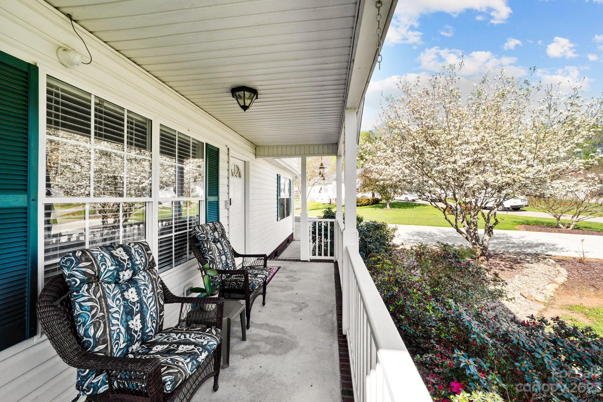 2850 Hill Top Drive