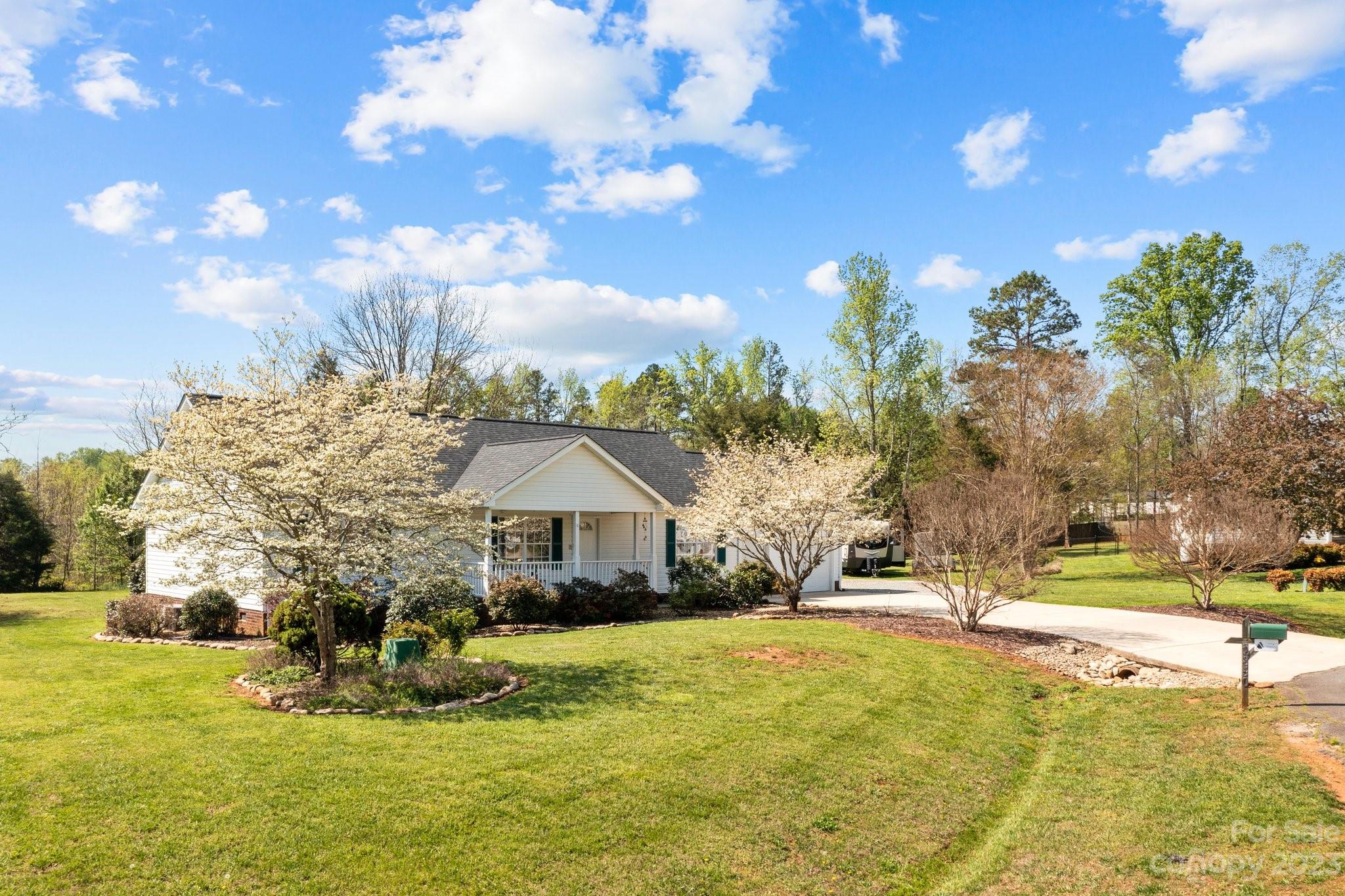 2850 Hill Top Drive