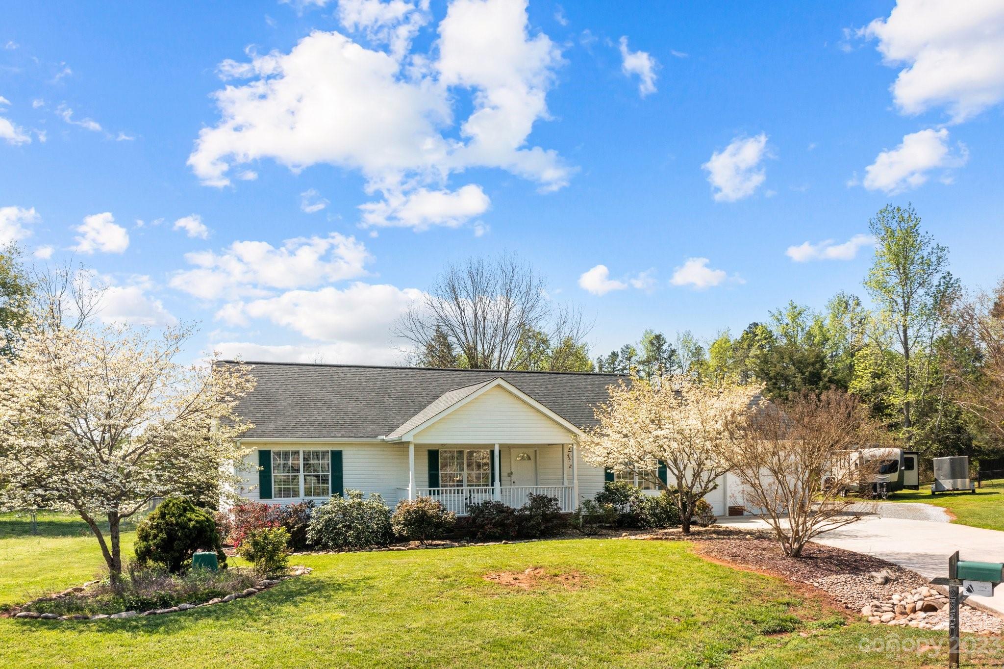 2850 Hill Top Drive