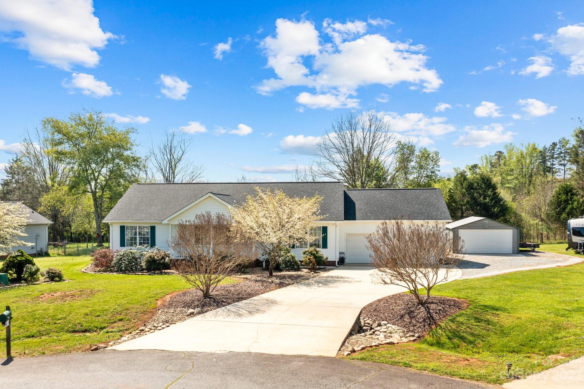 2850 Hill Top Drive