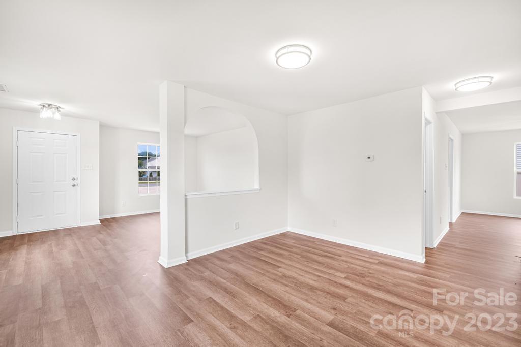 340 Valerie Drive Unit: 132