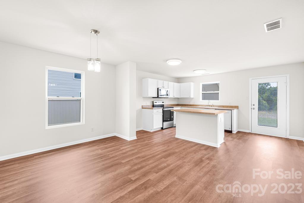 340 Valerie Drive Unit: 132