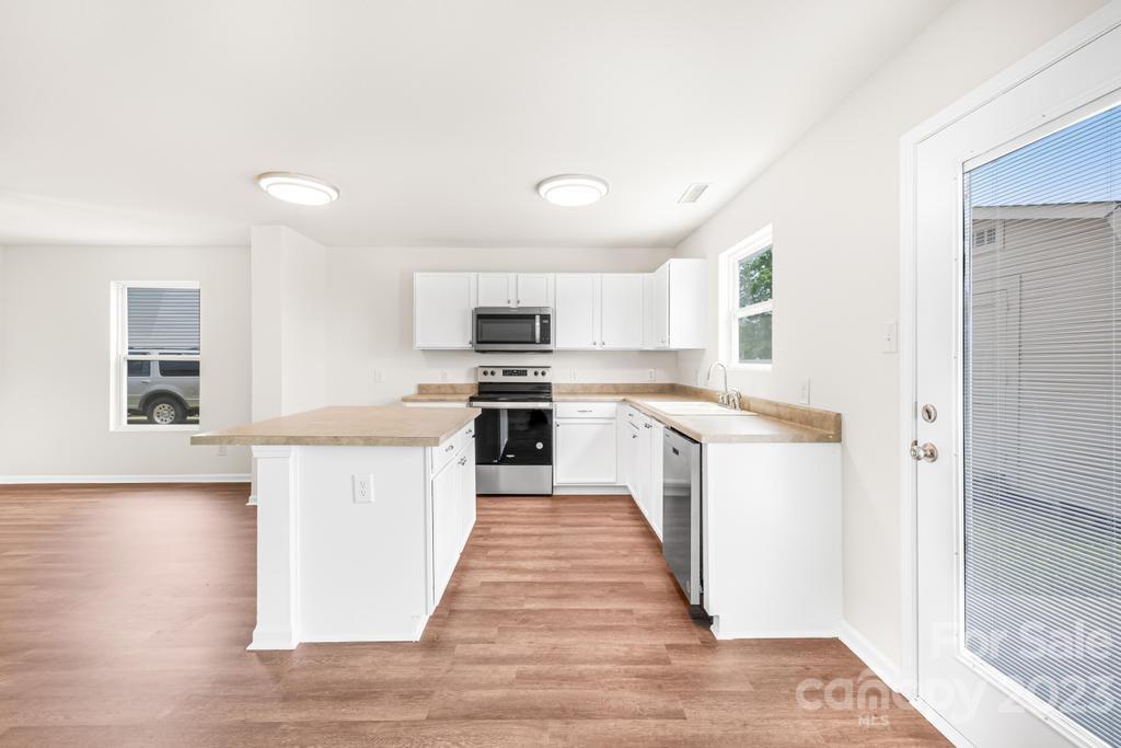 340 Valerie Drive Unit: 132