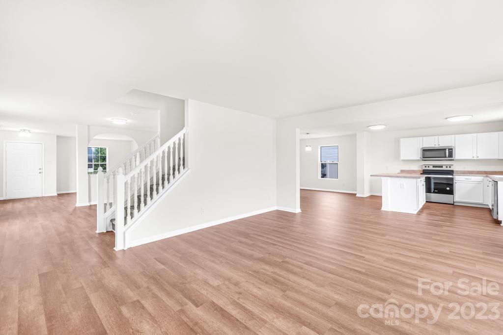 340 Valerie Drive Unit: 132