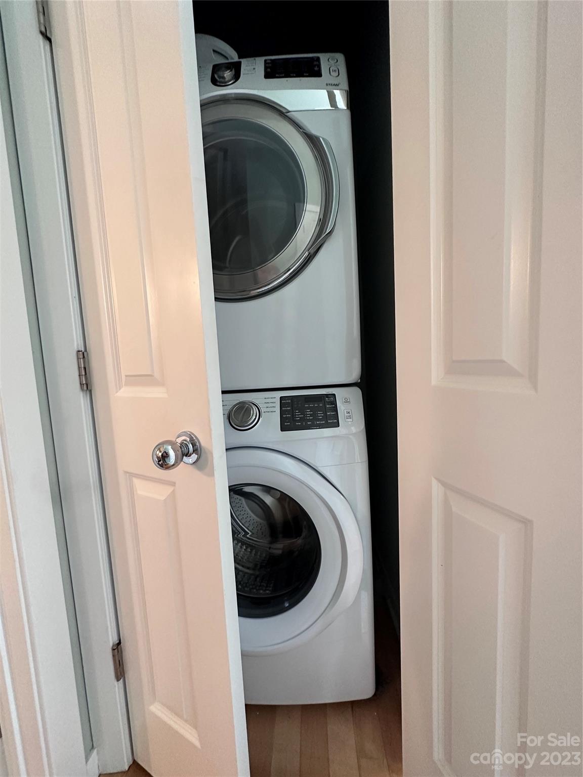 360 Exchange Street NW Unit: 205