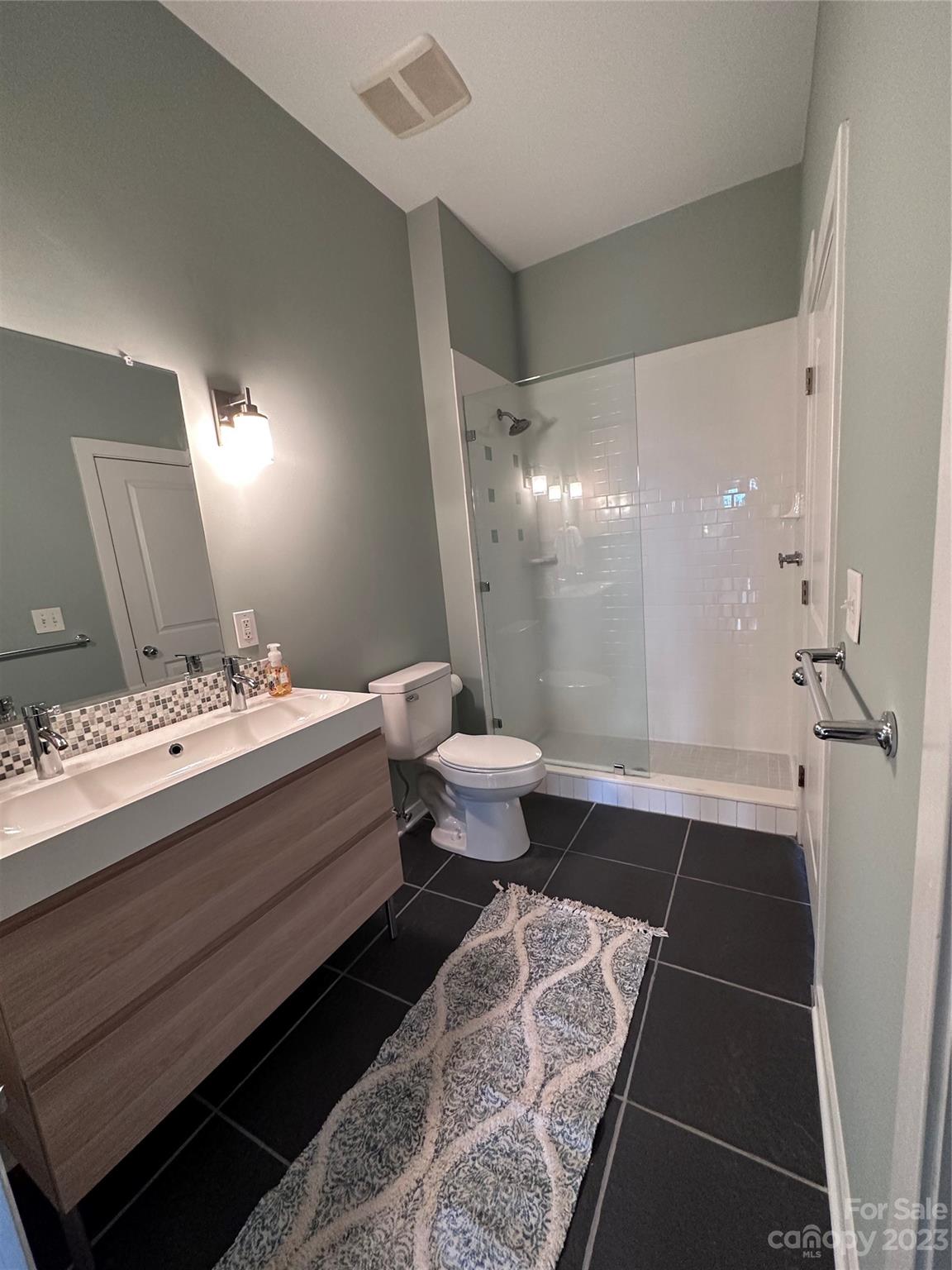 360 Exchange Street NW Unit: 205