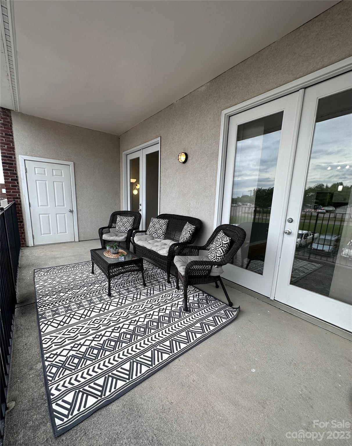 360 Exchange Street NW Unit: 205