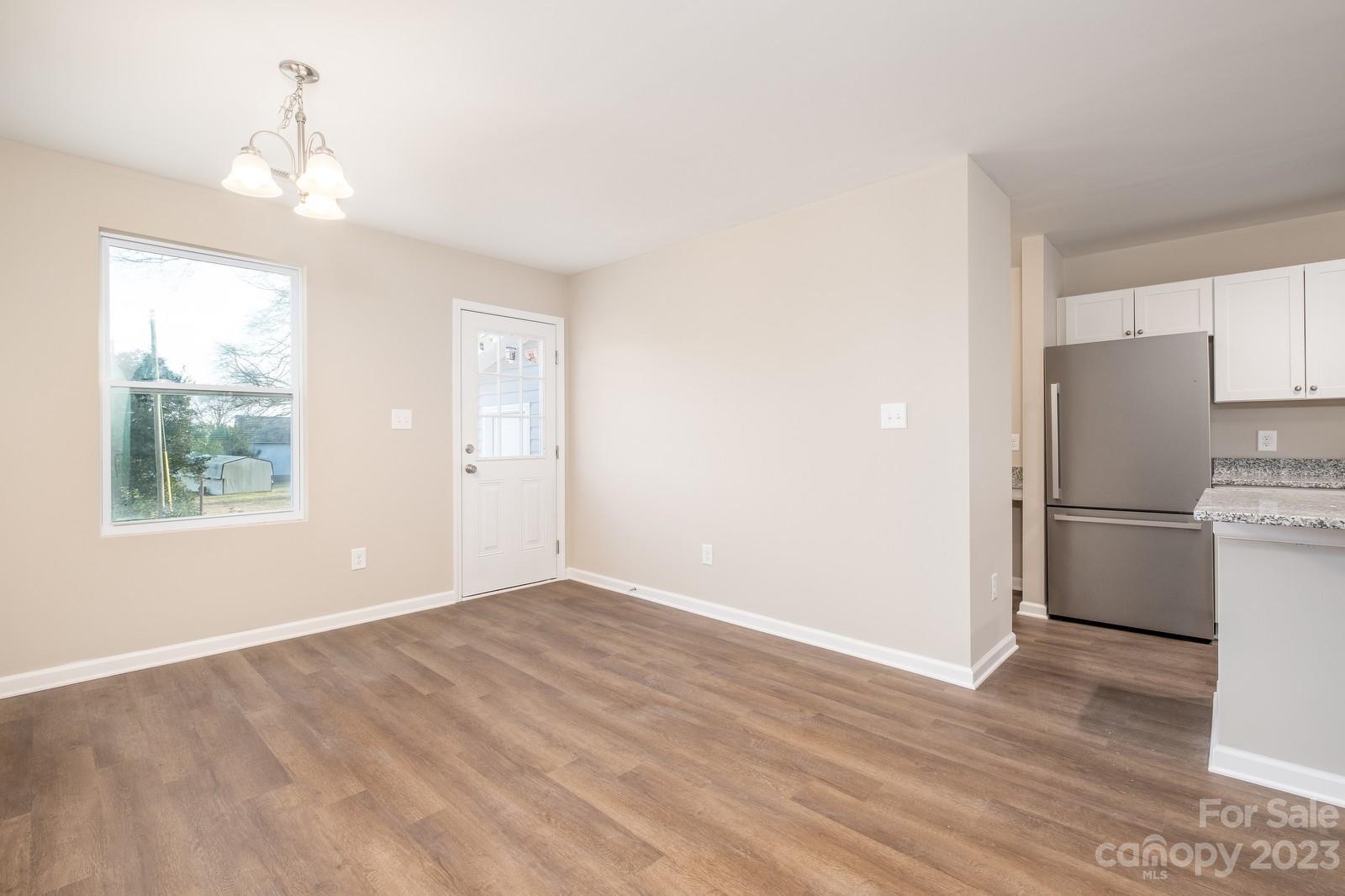 1363 Ontario Drive