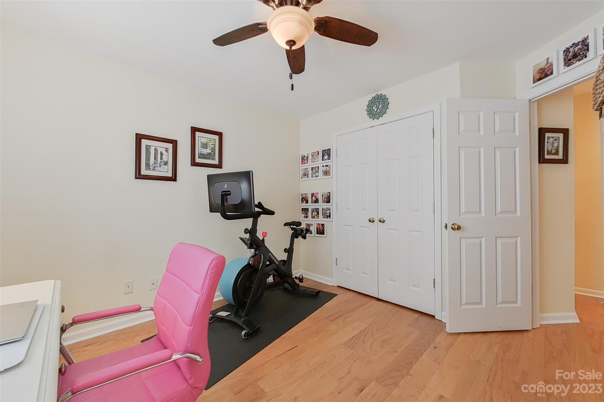 20304 Southshore Drive