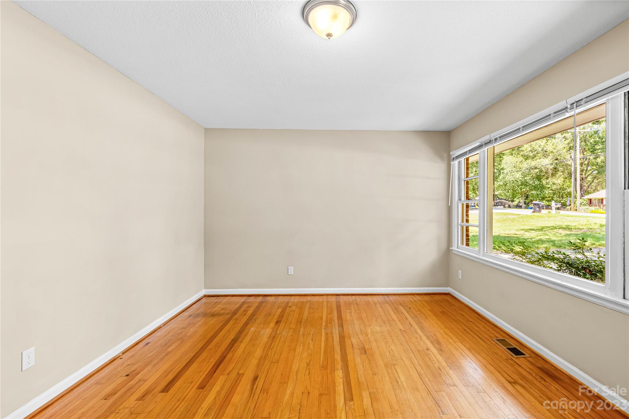 815 Brookwood Drive