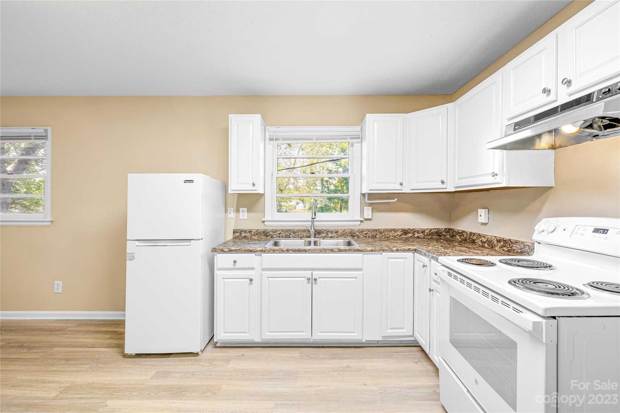 815 Brookwood Drive
