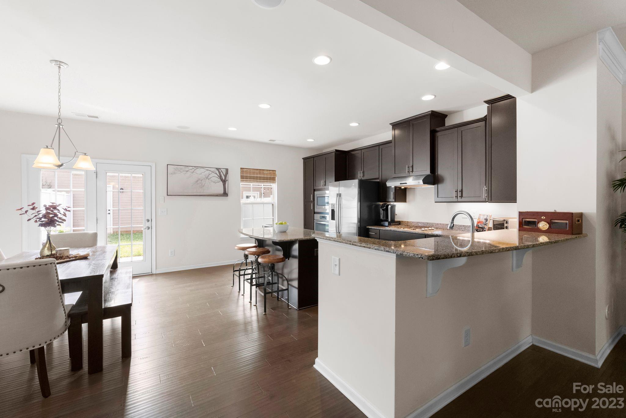 6858 Colonial Garden Drive