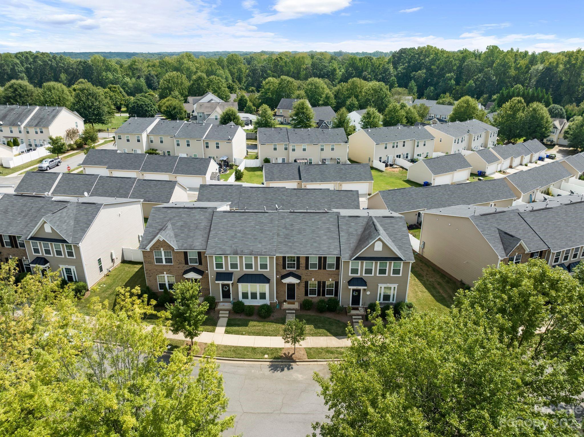 6858 Colonial Garden Drive