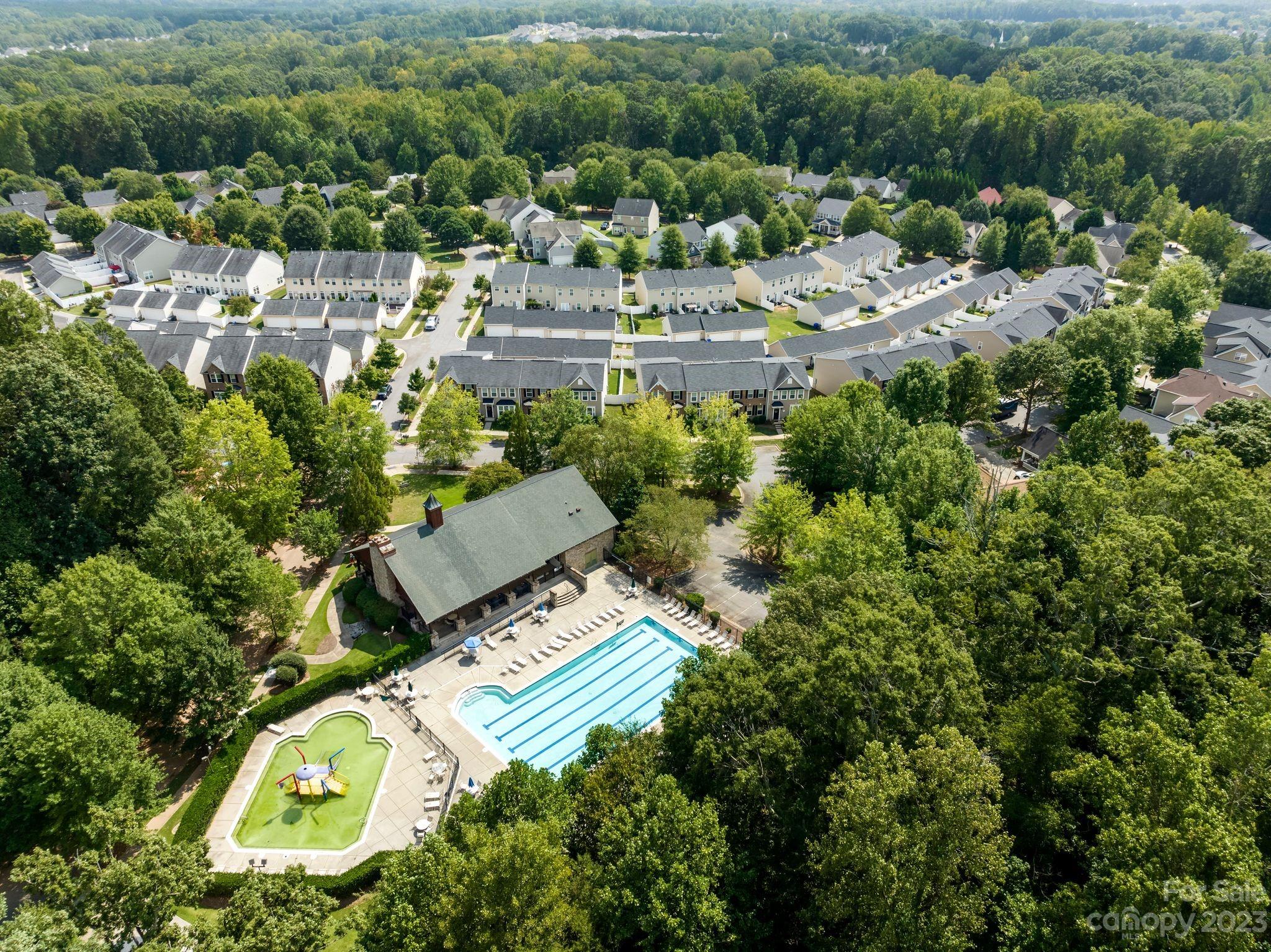 6858 Colonial Garden Drive