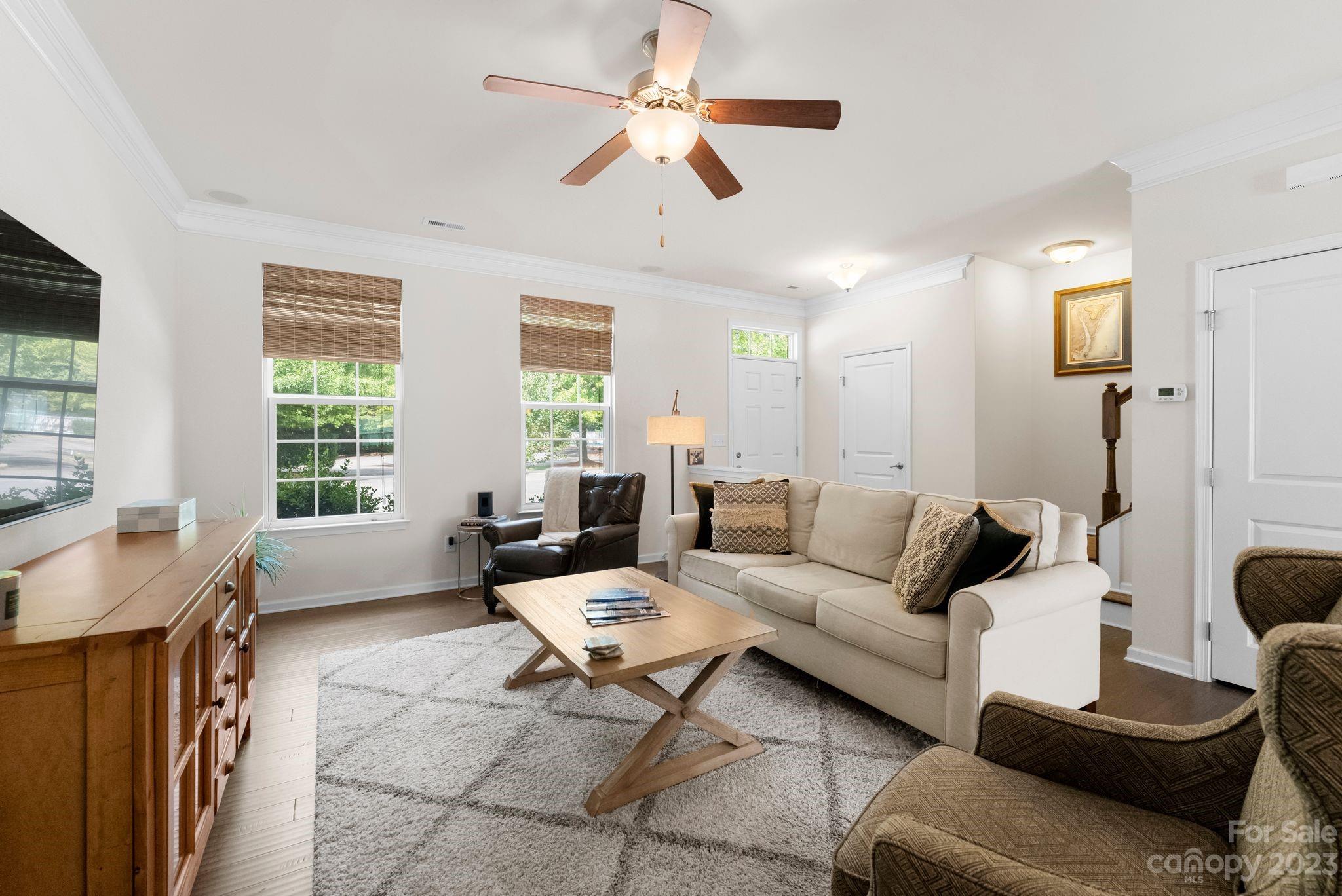 6858 Colonial Garden Drive