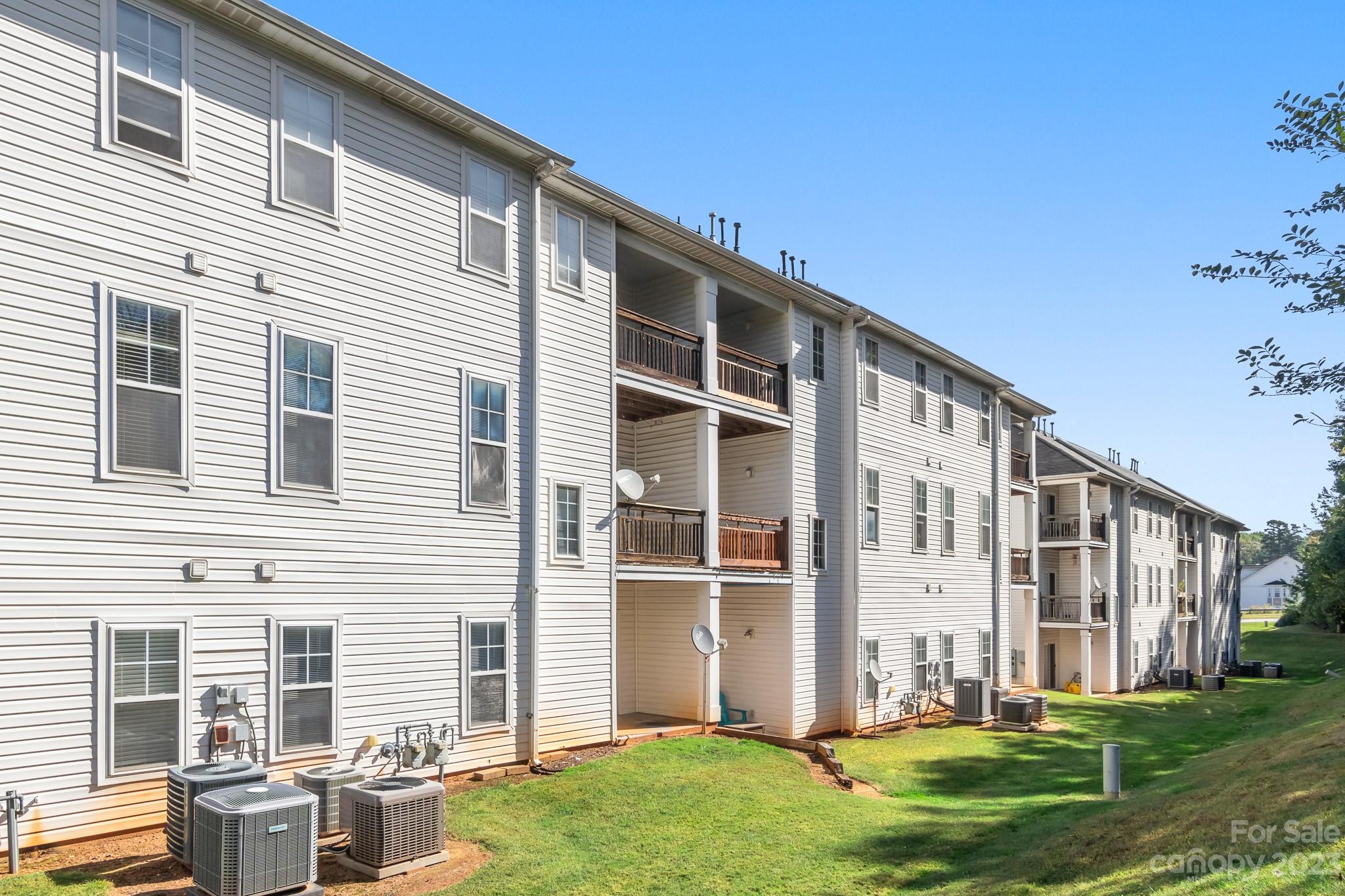 6744 Mallard Park Drive Unit: 6744
