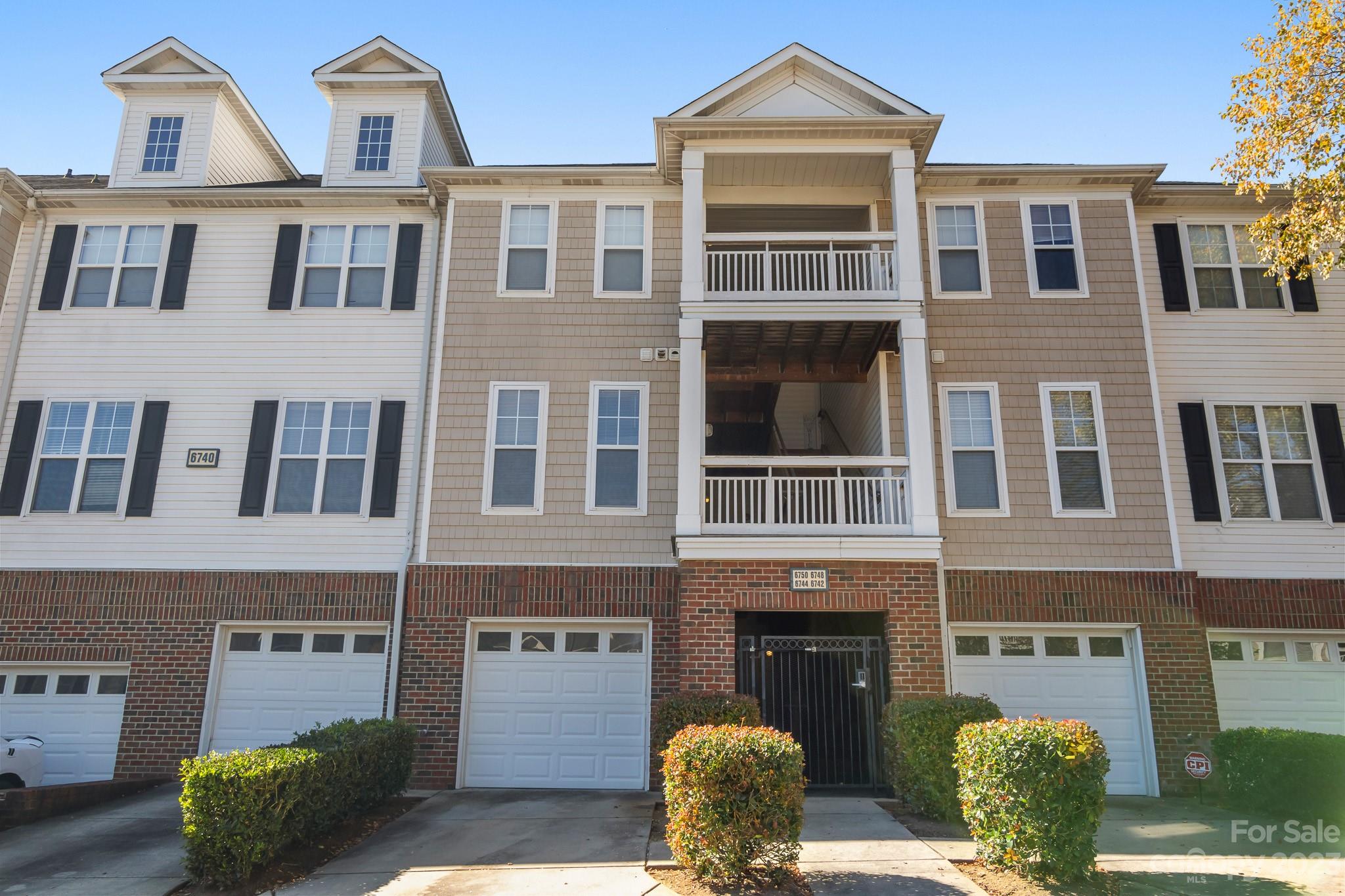 6744 Mallard Park Drive Unit: 6744