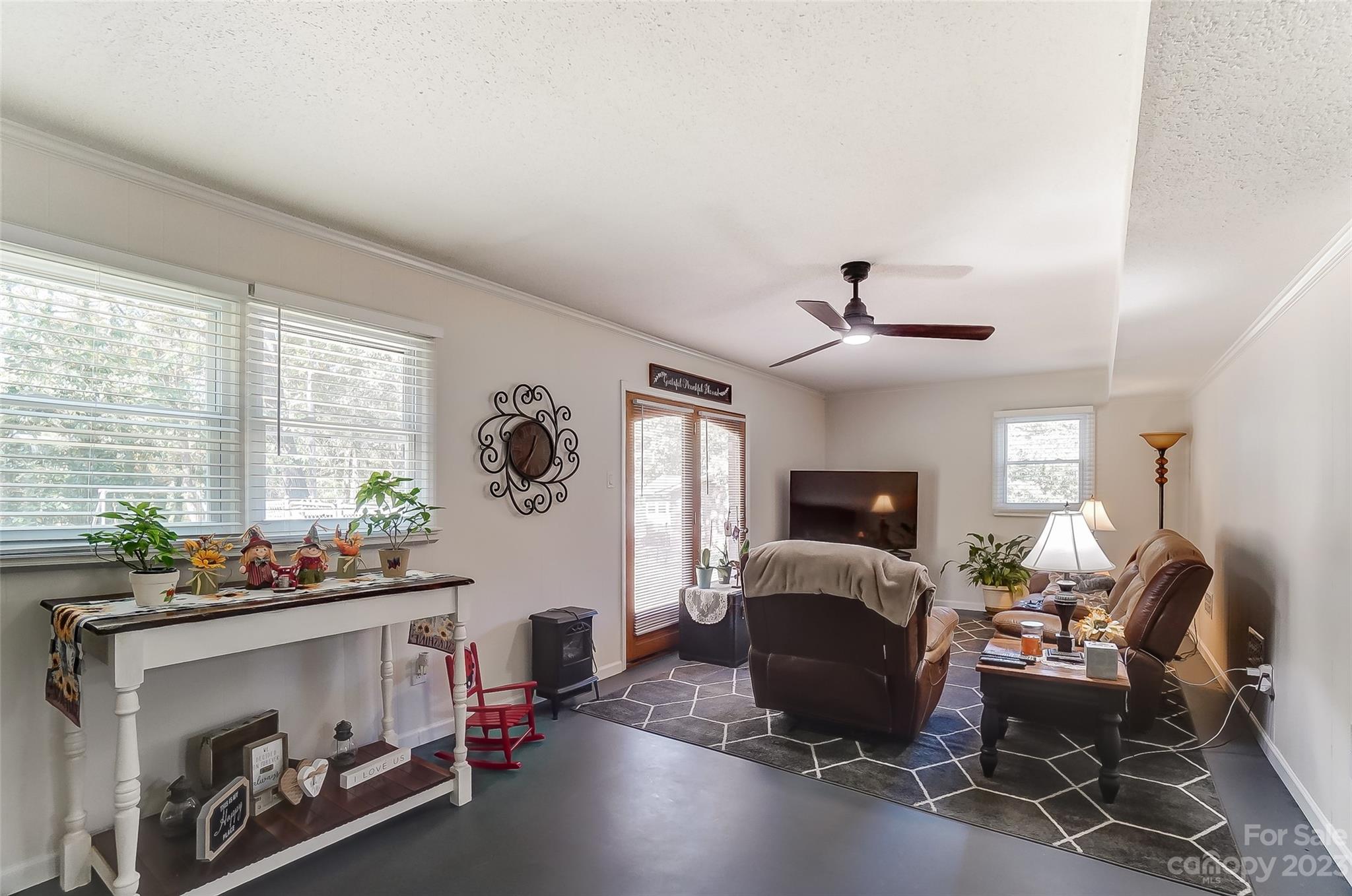 143 Kirkwood Drive
