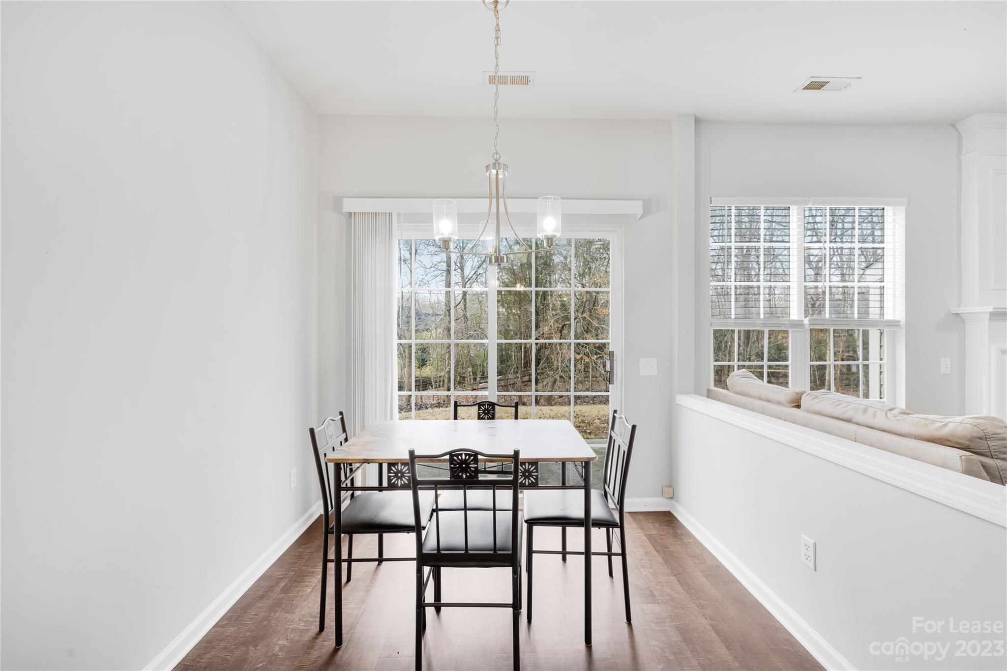 8701 Challenger Drive Unit: 19