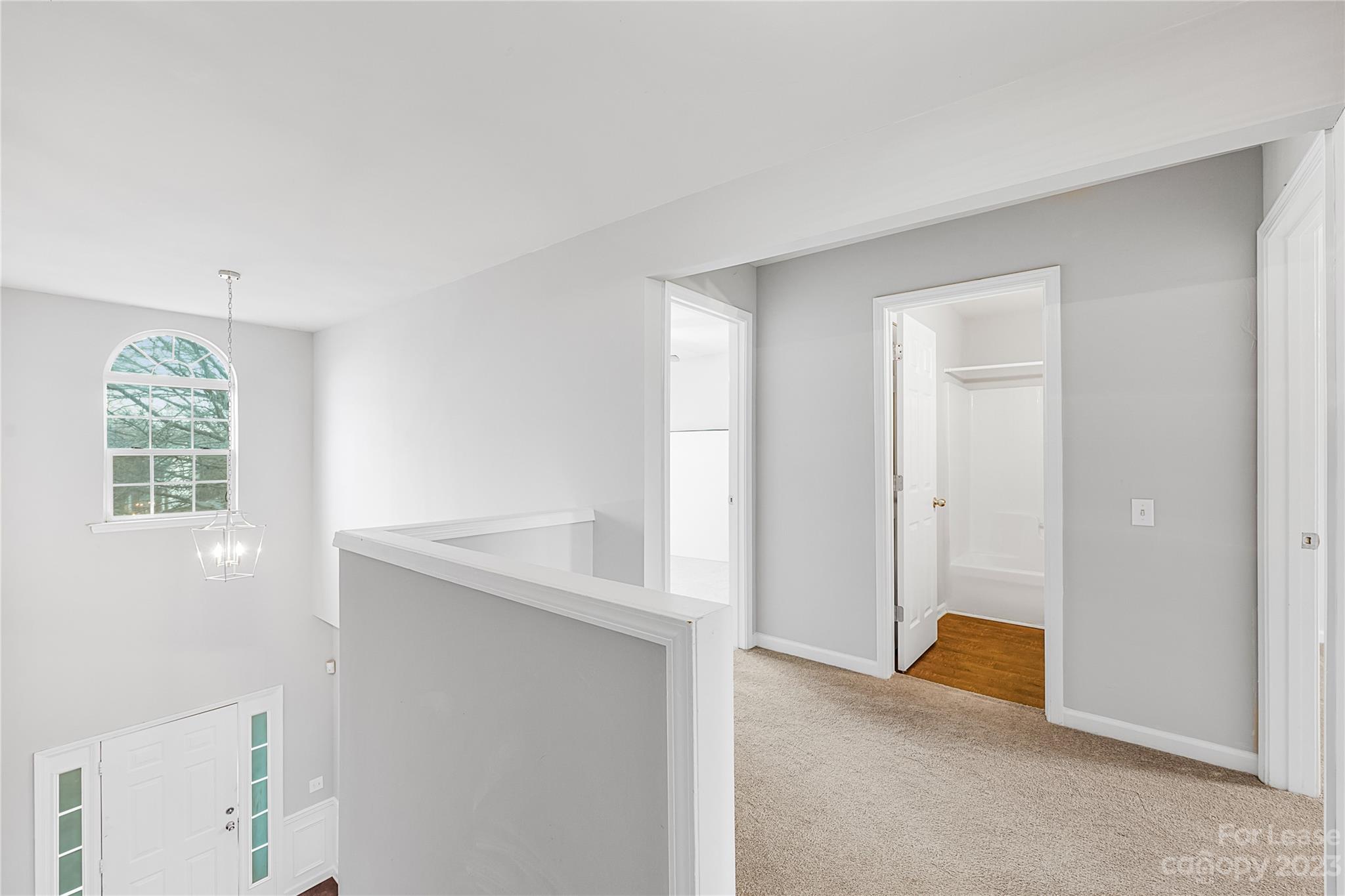 8701 Challenger Drive Unit: 19