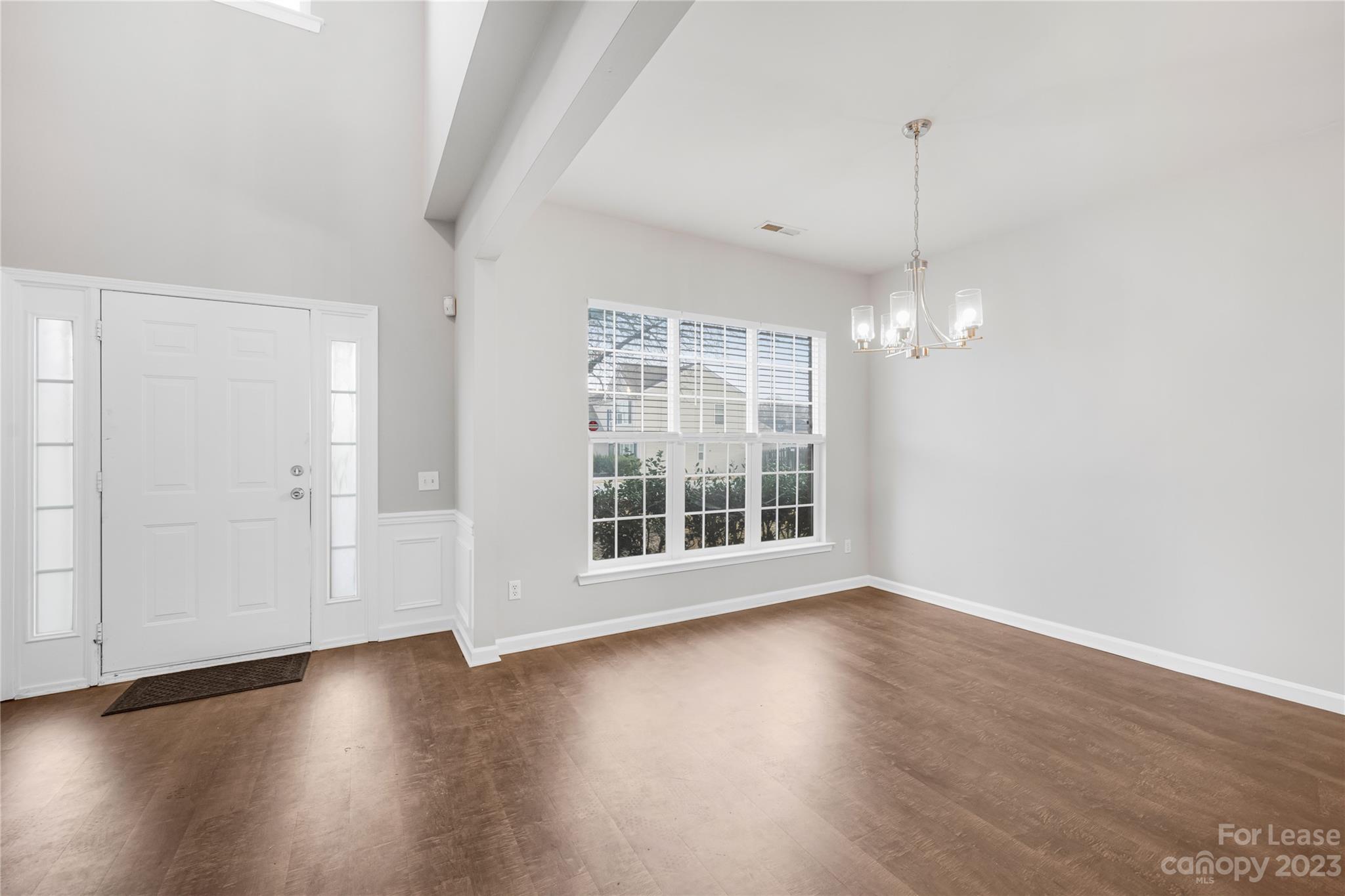 8701 Challenger Drive Unit: 19