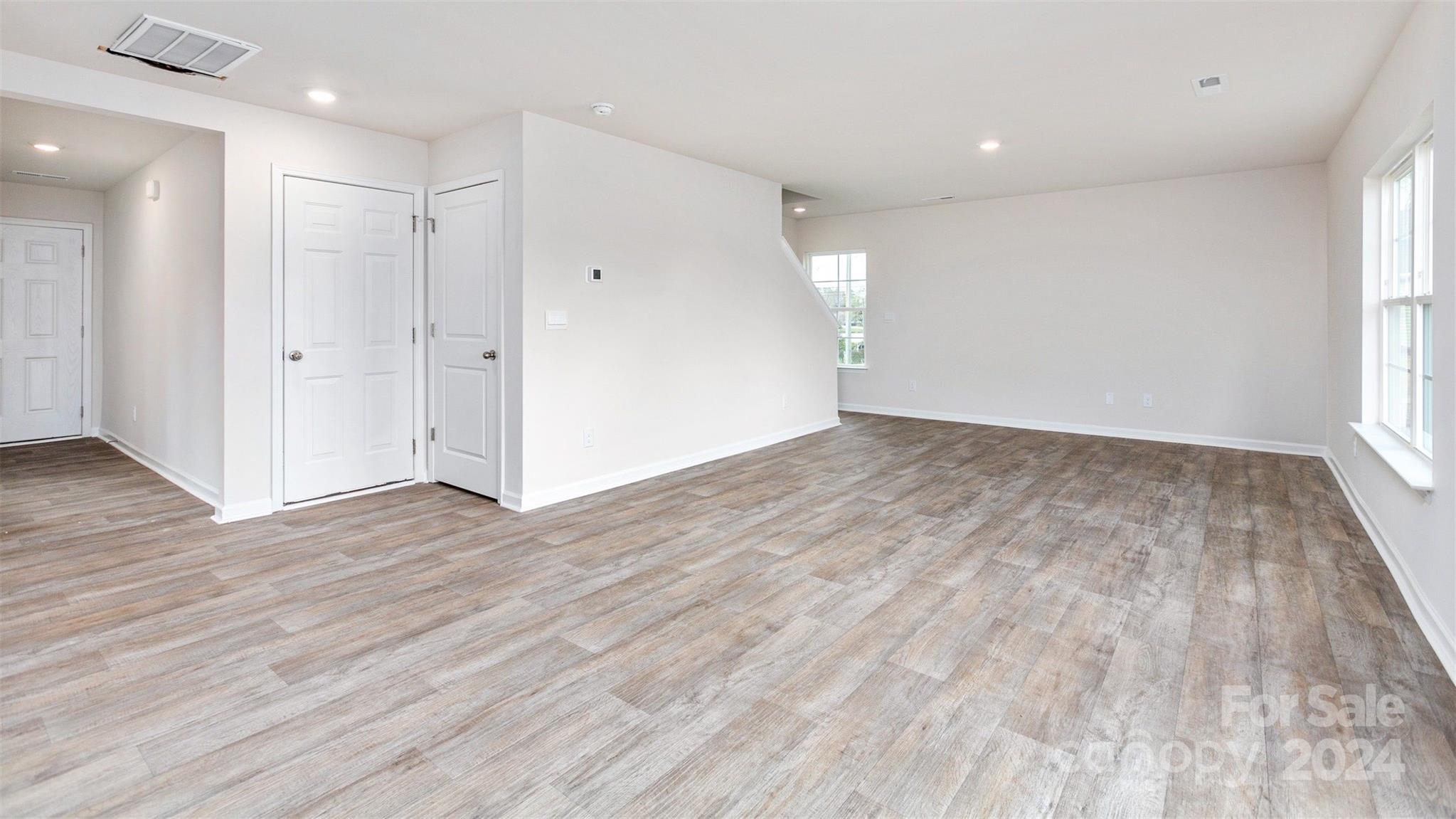 452 Hickory Point Drive