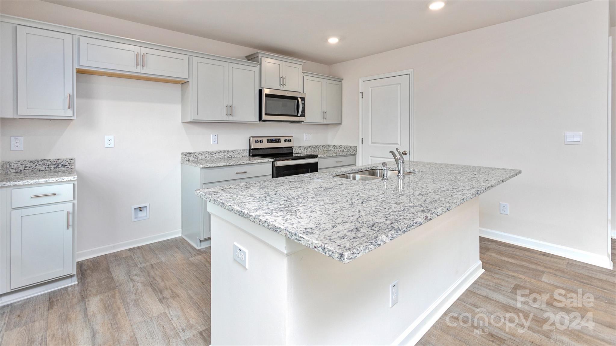 452 Hickory Point Drive