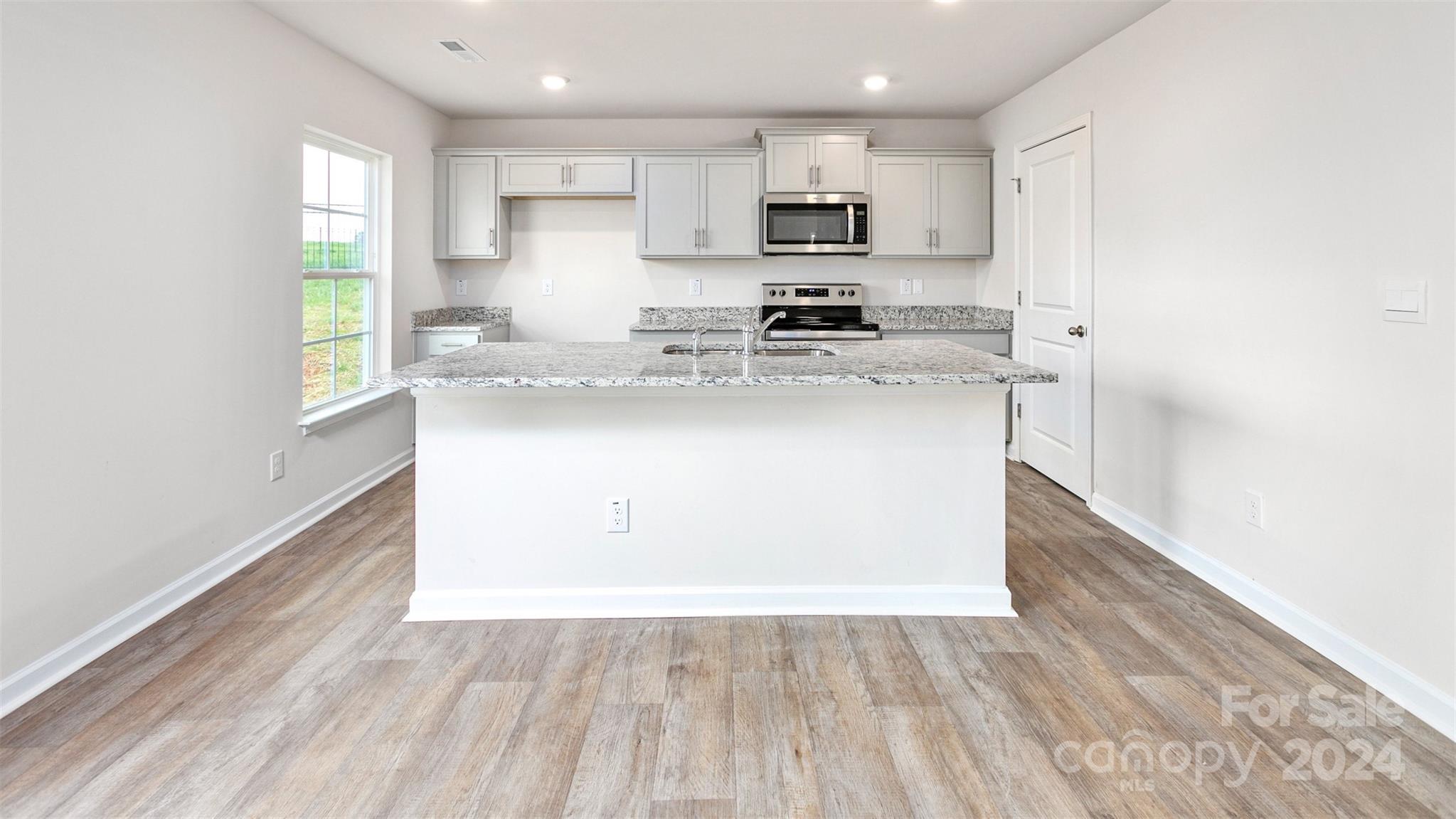 452 Hickory Point Drive