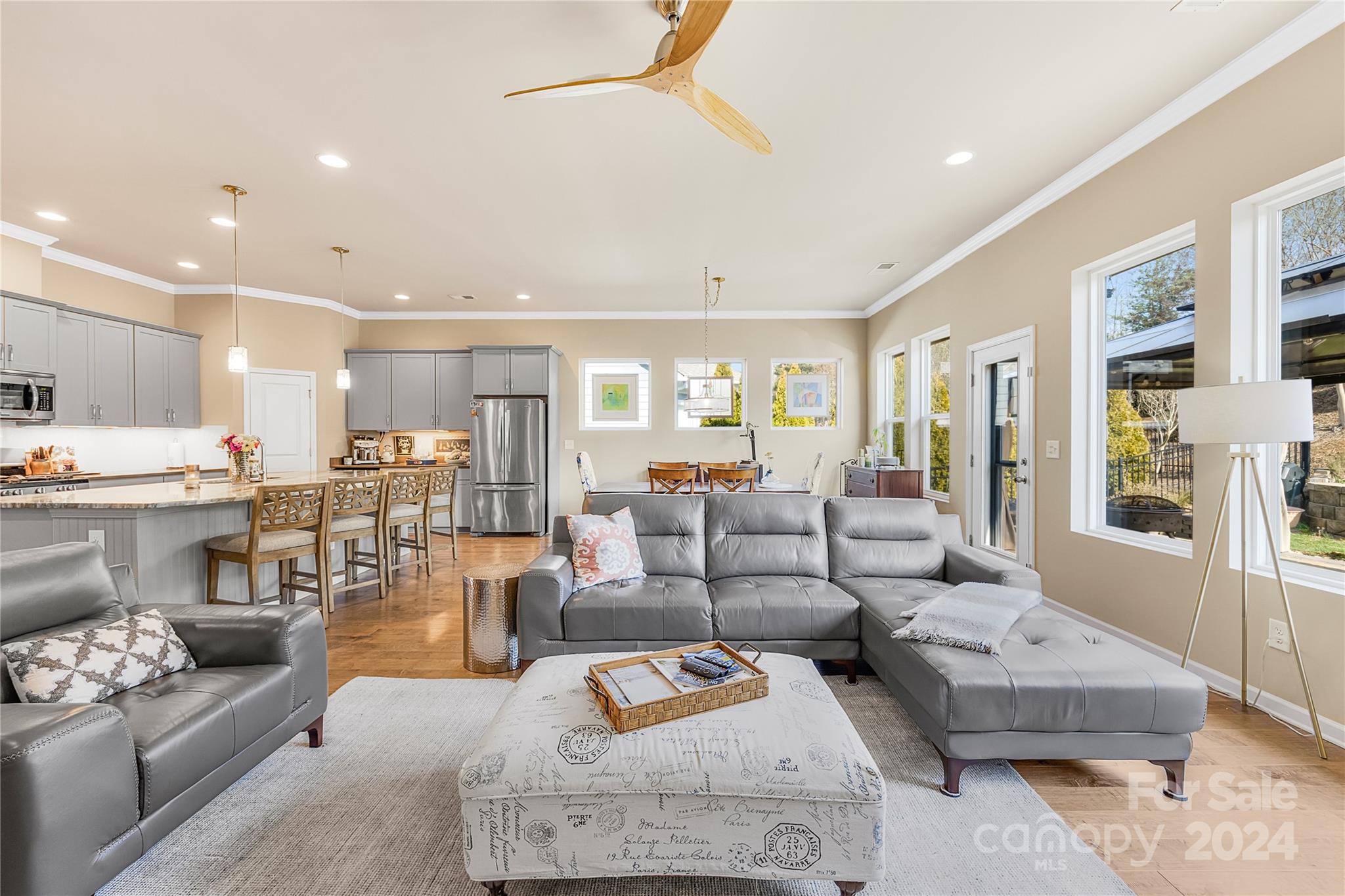 10412 NW Ambercrest Court Unit: 115