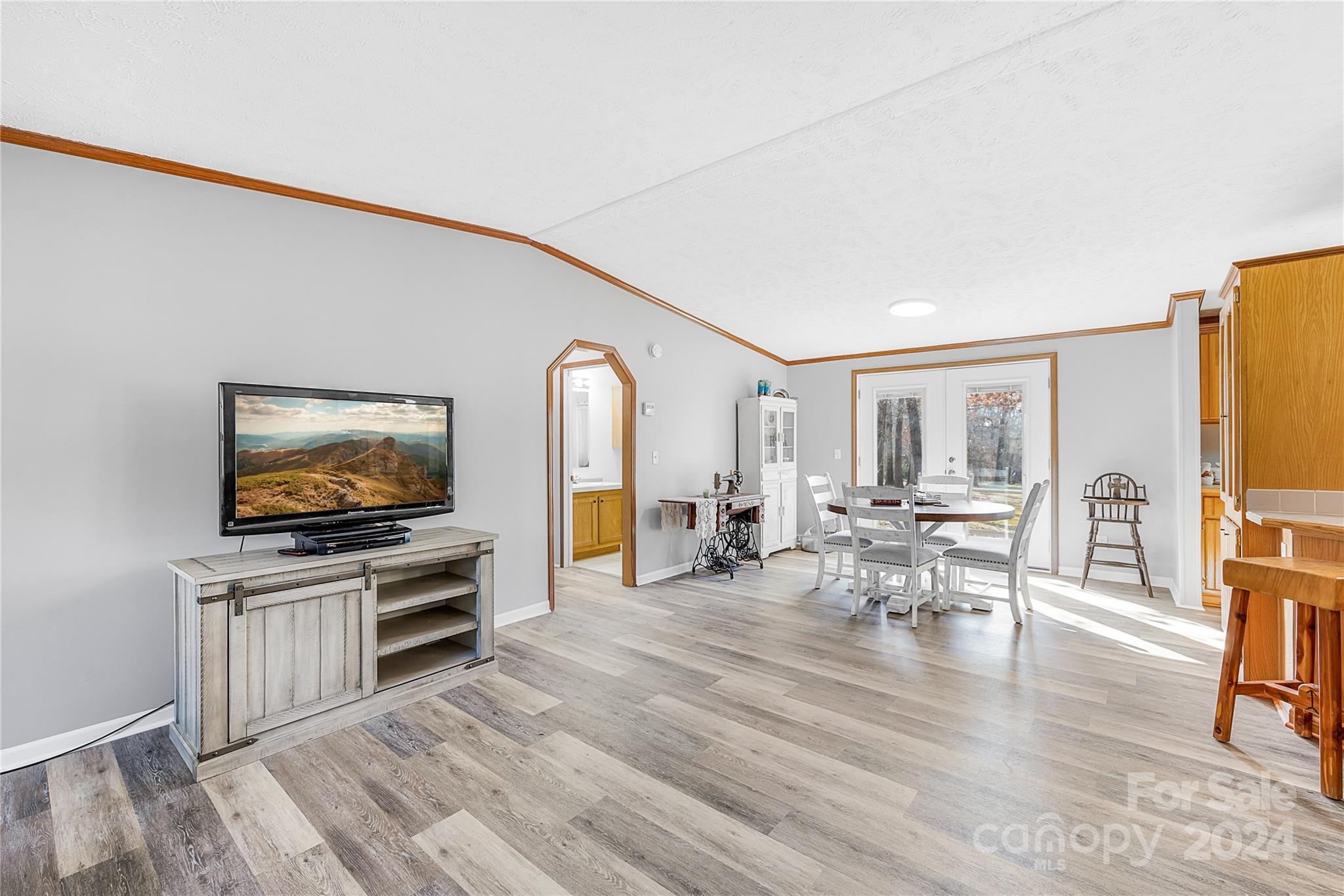 545 Campbell Road
