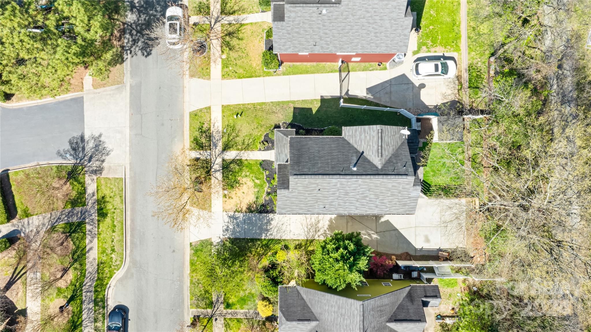 1214 Rising Oak Drive