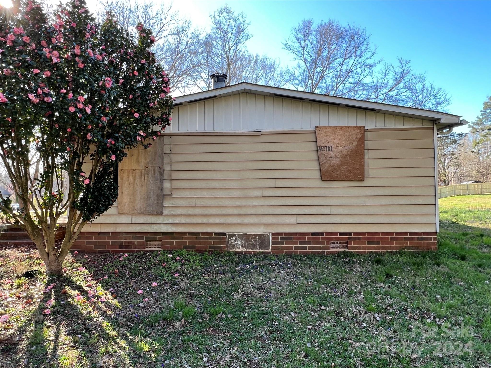 522 Kirk Street