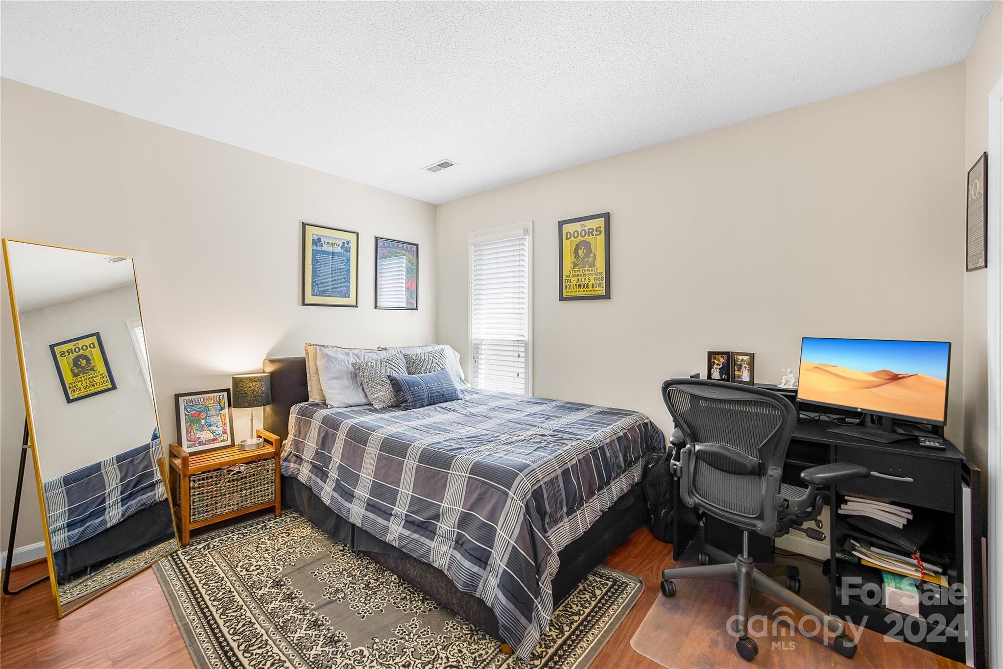 414 W 9th Street Unit: C