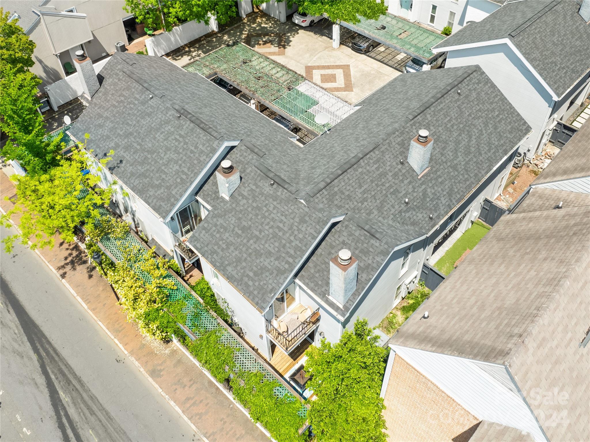 414 W 9th Street Unit: C