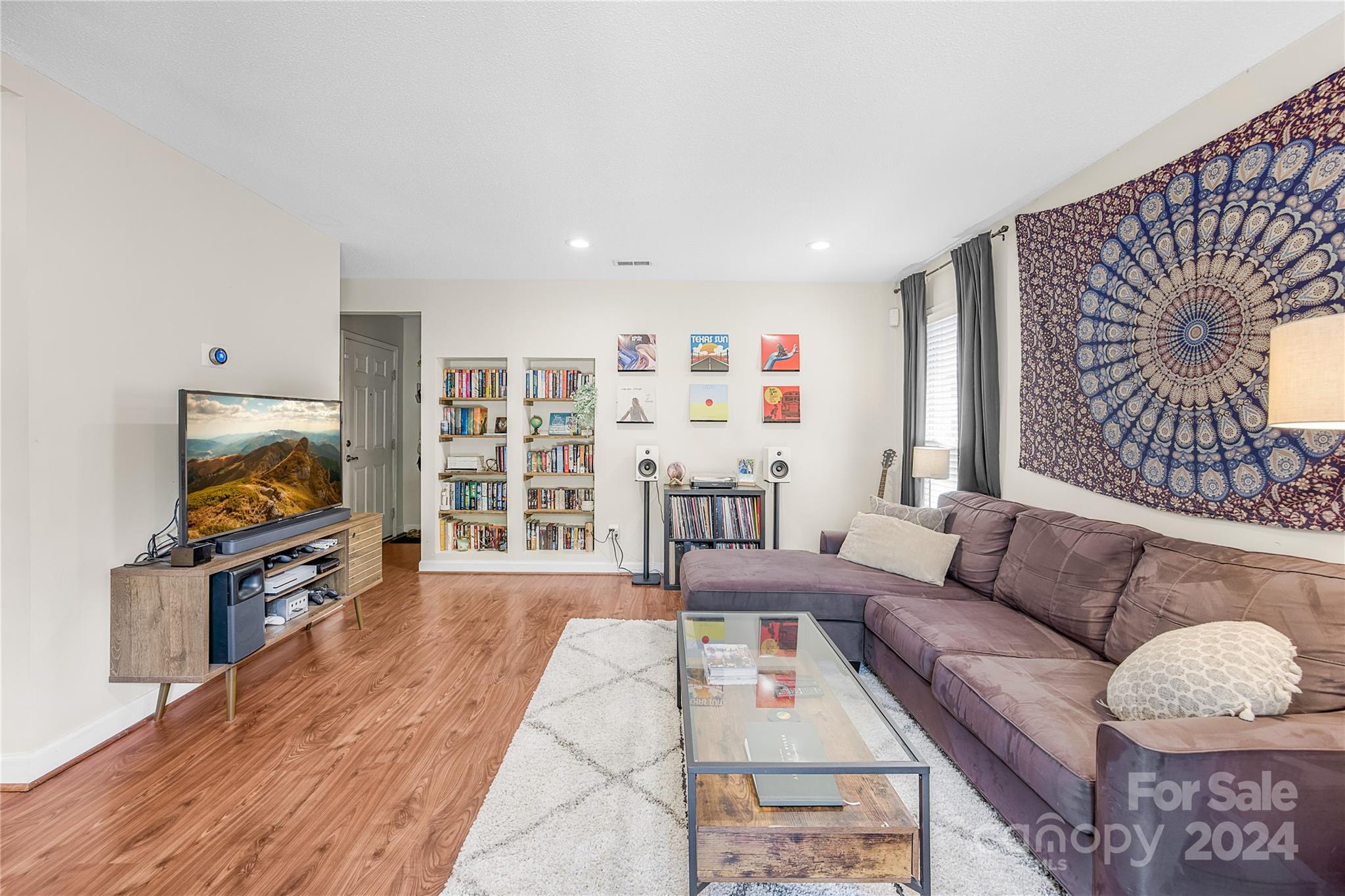 414 W 9th Street Unit: C