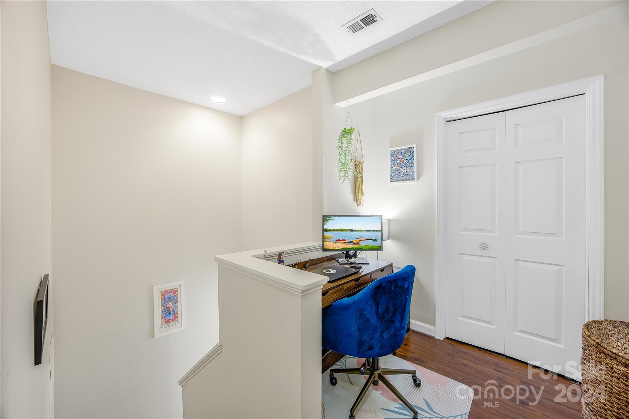 414 W 9th Street Unit: C