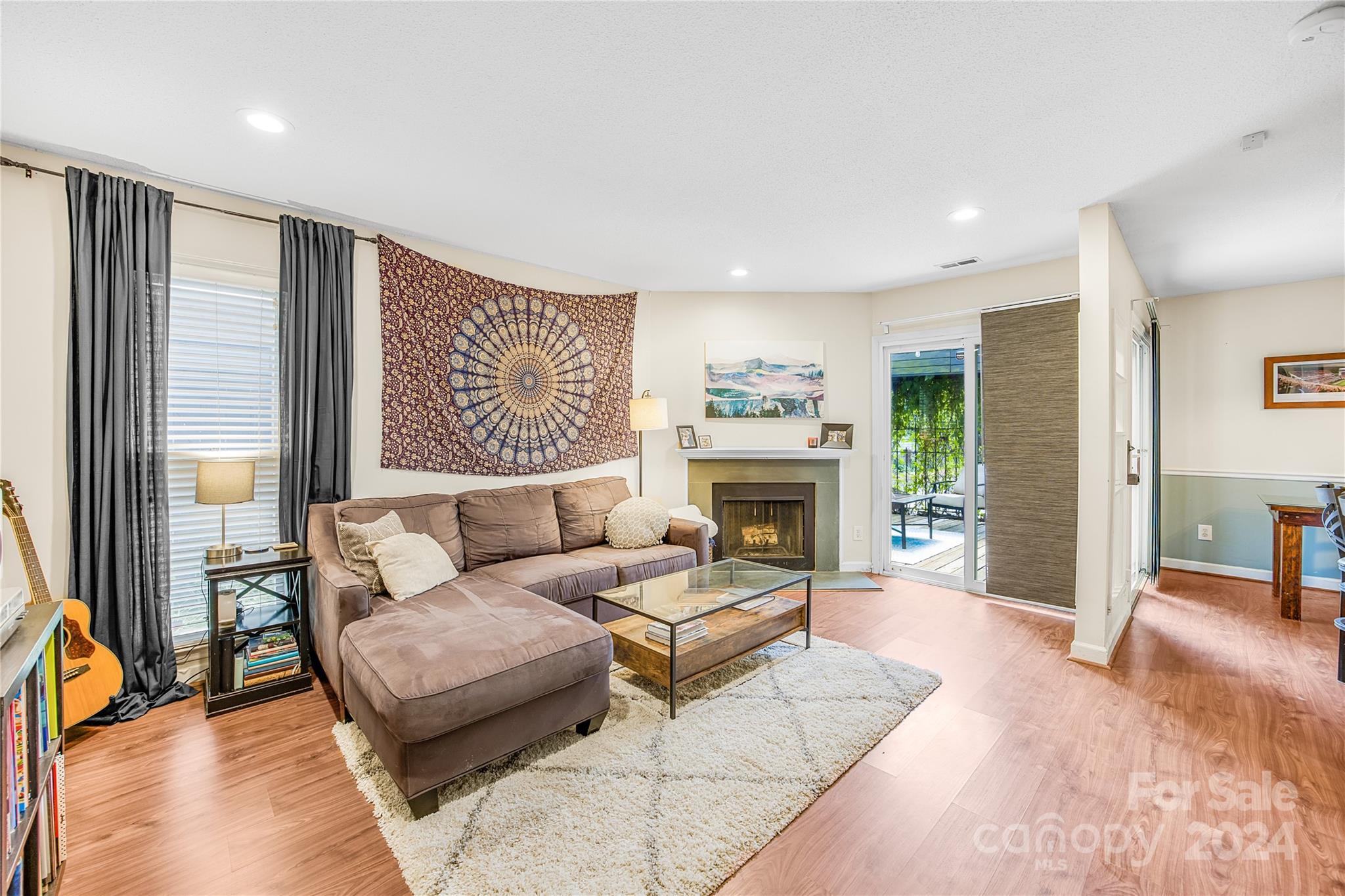 414 W 9th Street Unit: C