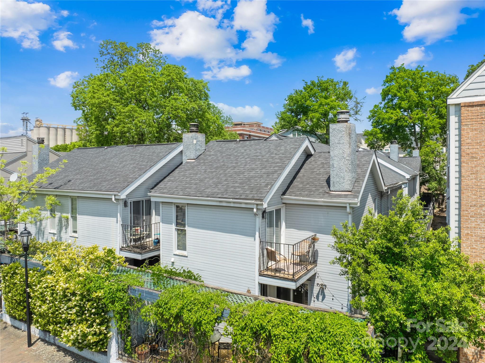 414 W 9th Street Unit: C