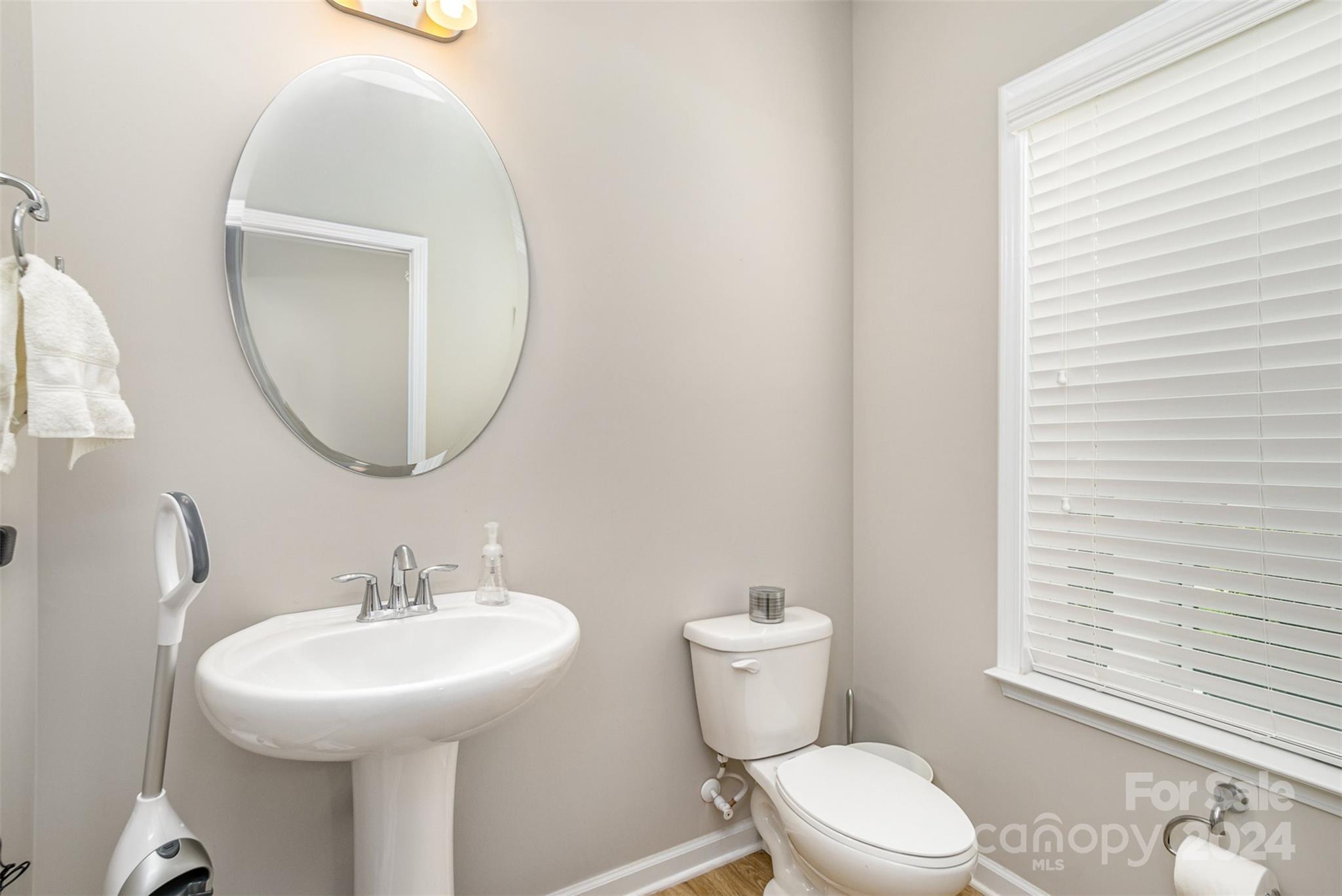 3847 Farmington Ridge Parkway