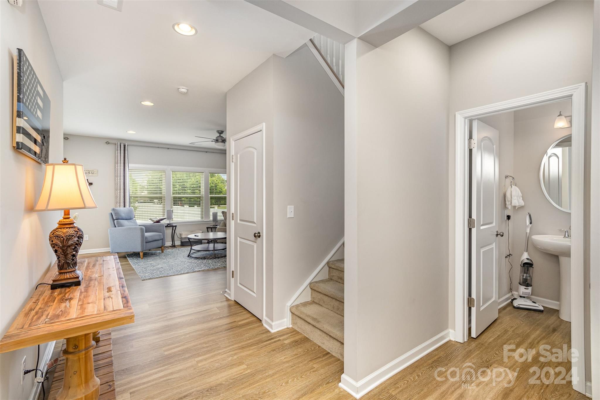 3847 Farmington Ridge Parkway