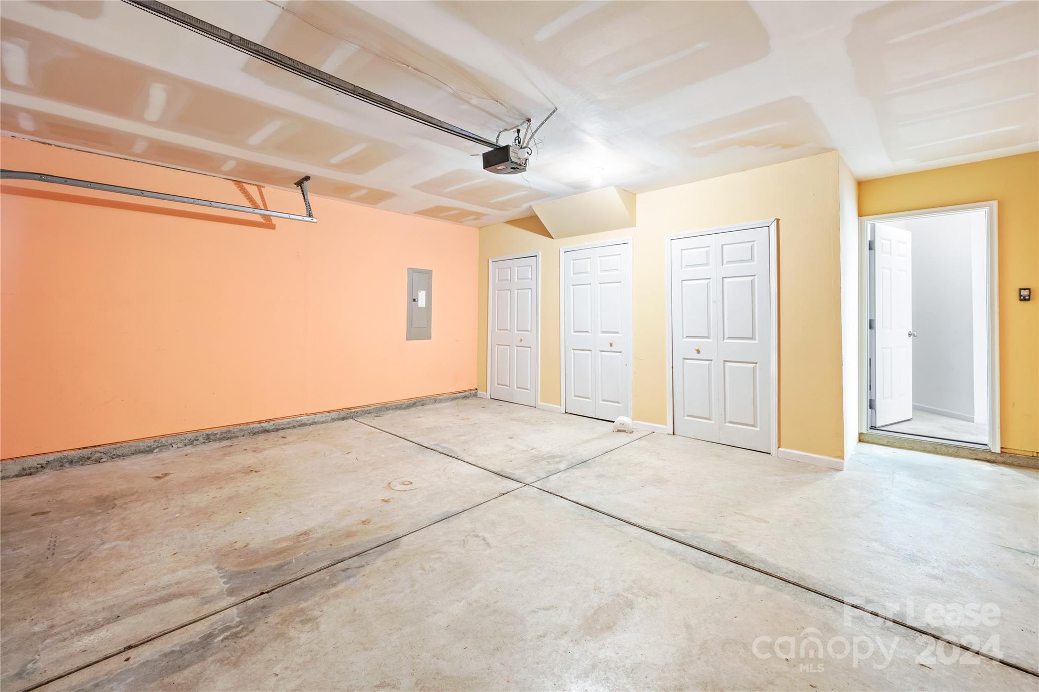 13819 Plowdon Court