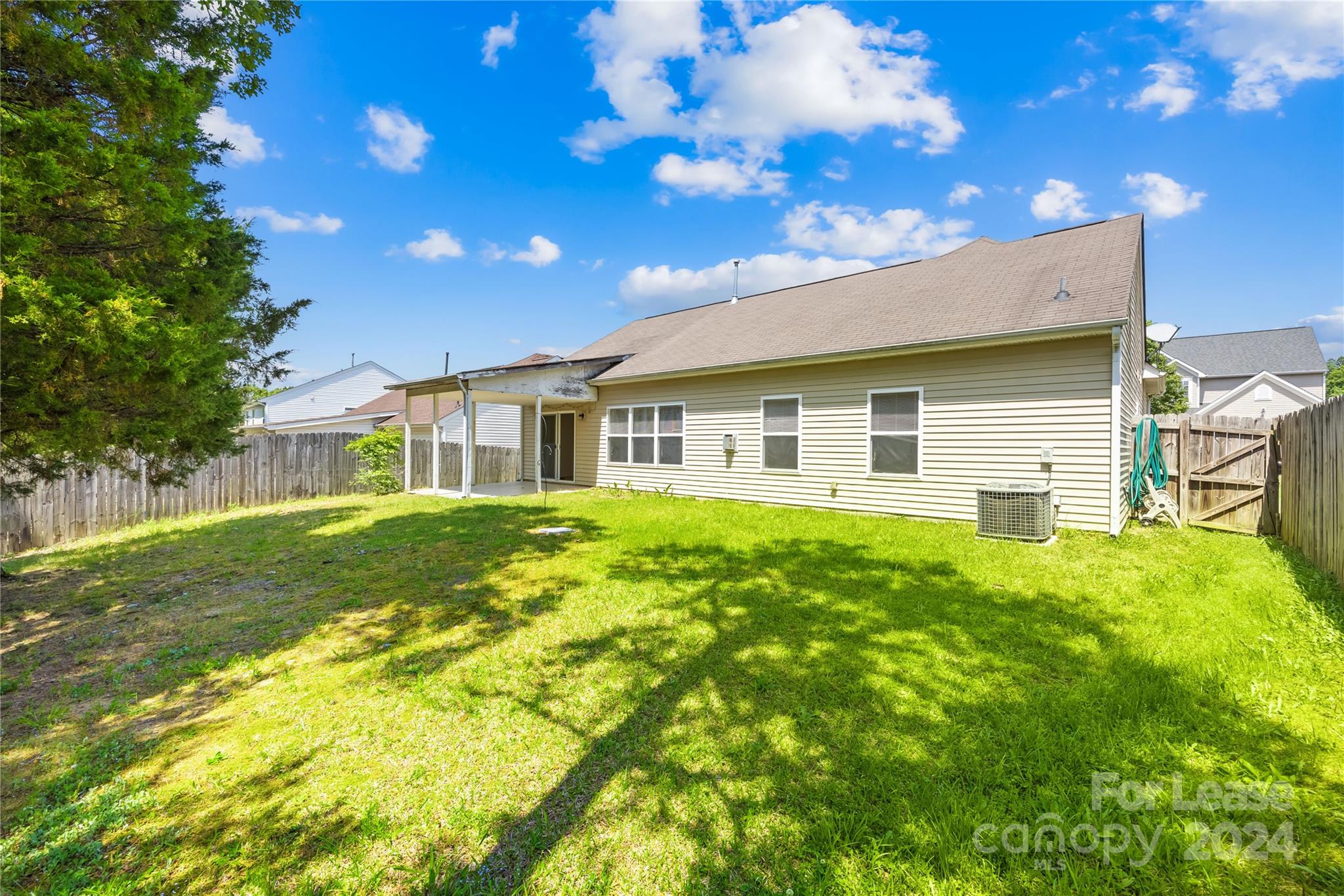 13819 Plowdon Court