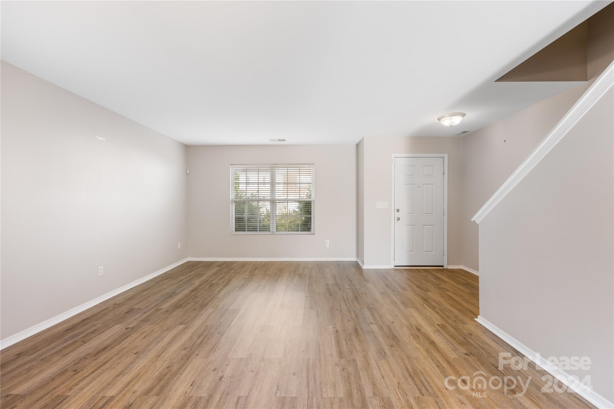 9833 Bayview Parkway